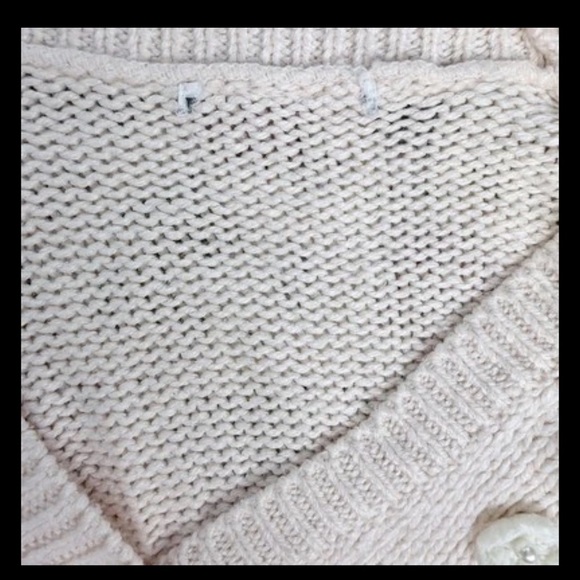 Vintage Knit Peach Embroidered Floral Cardigan Sweater M V-Neck Long Sleeves - Picture 5 of 6